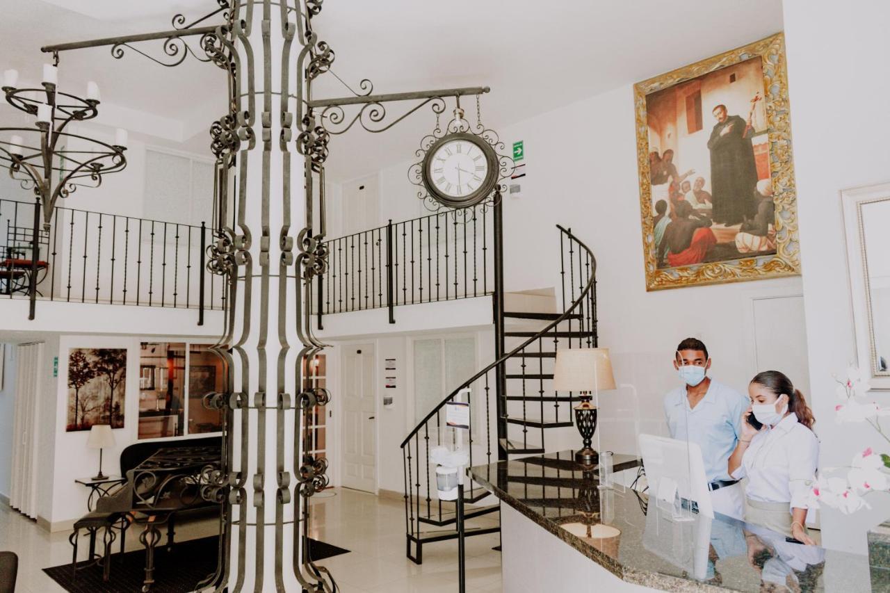ホテル Aposentos De San Pedro Cartagena エクステリア 写真